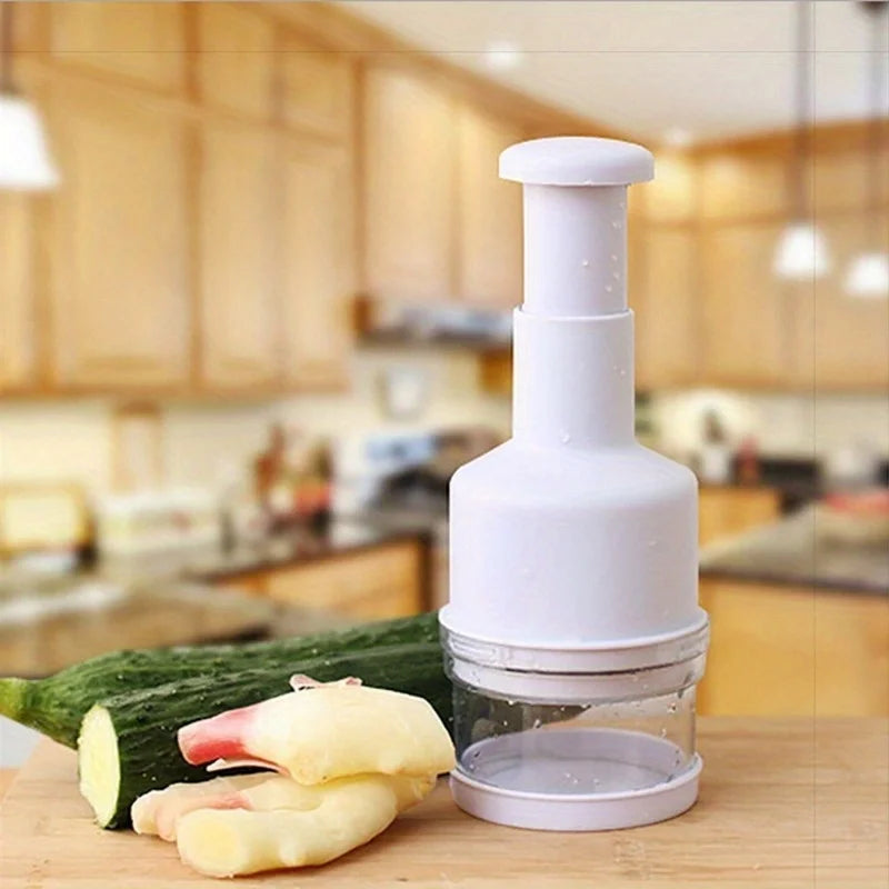 Convenient Manual Food Chopper: Effortlessly Dice Vegetables Like Onions, Garlic, and Herbs for Your Kitchen Recipes